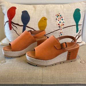 SUNDANCE NWOT Paco Sandals size 40 (US 9.5) leather and woven fabric wedges